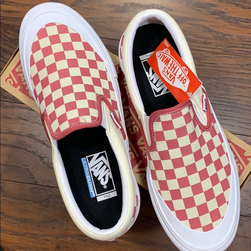 VANS SLIP-ON PRO CHECKERBOARD Mineral Red MEN’S - Picture 2 of 16